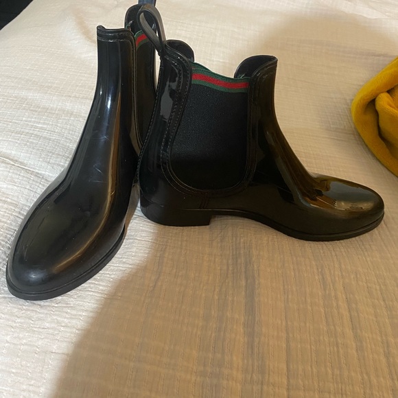 Gucci Rainboots size 9 - Picture 1 of 3